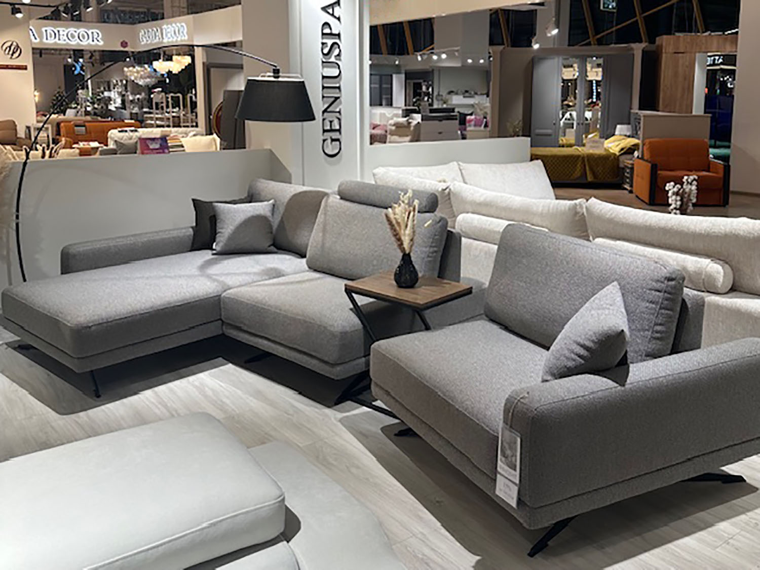 Винсент, угловой диван, Moon Q2 81