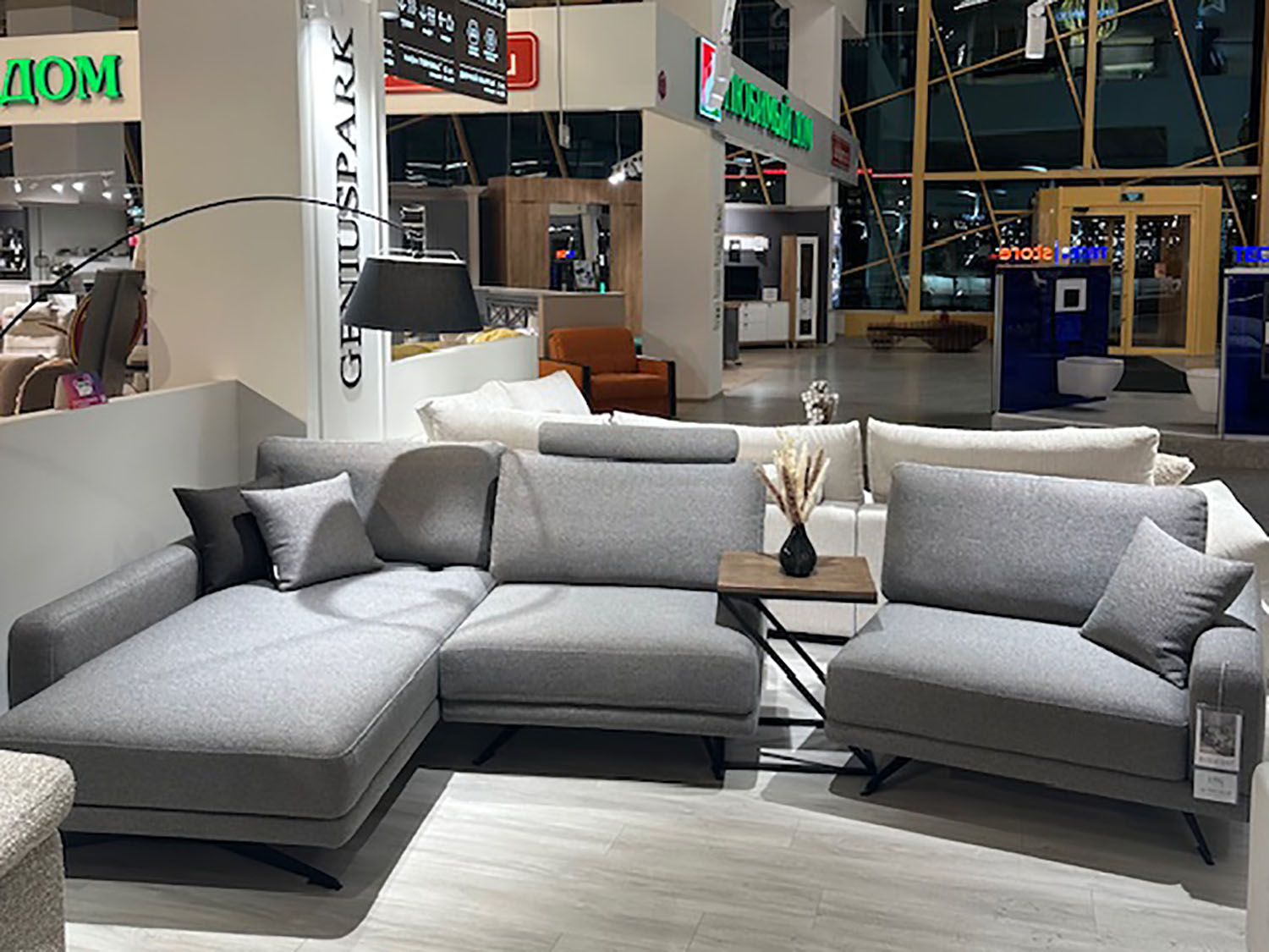 Винсент, угловой диван, Moon Q2 81