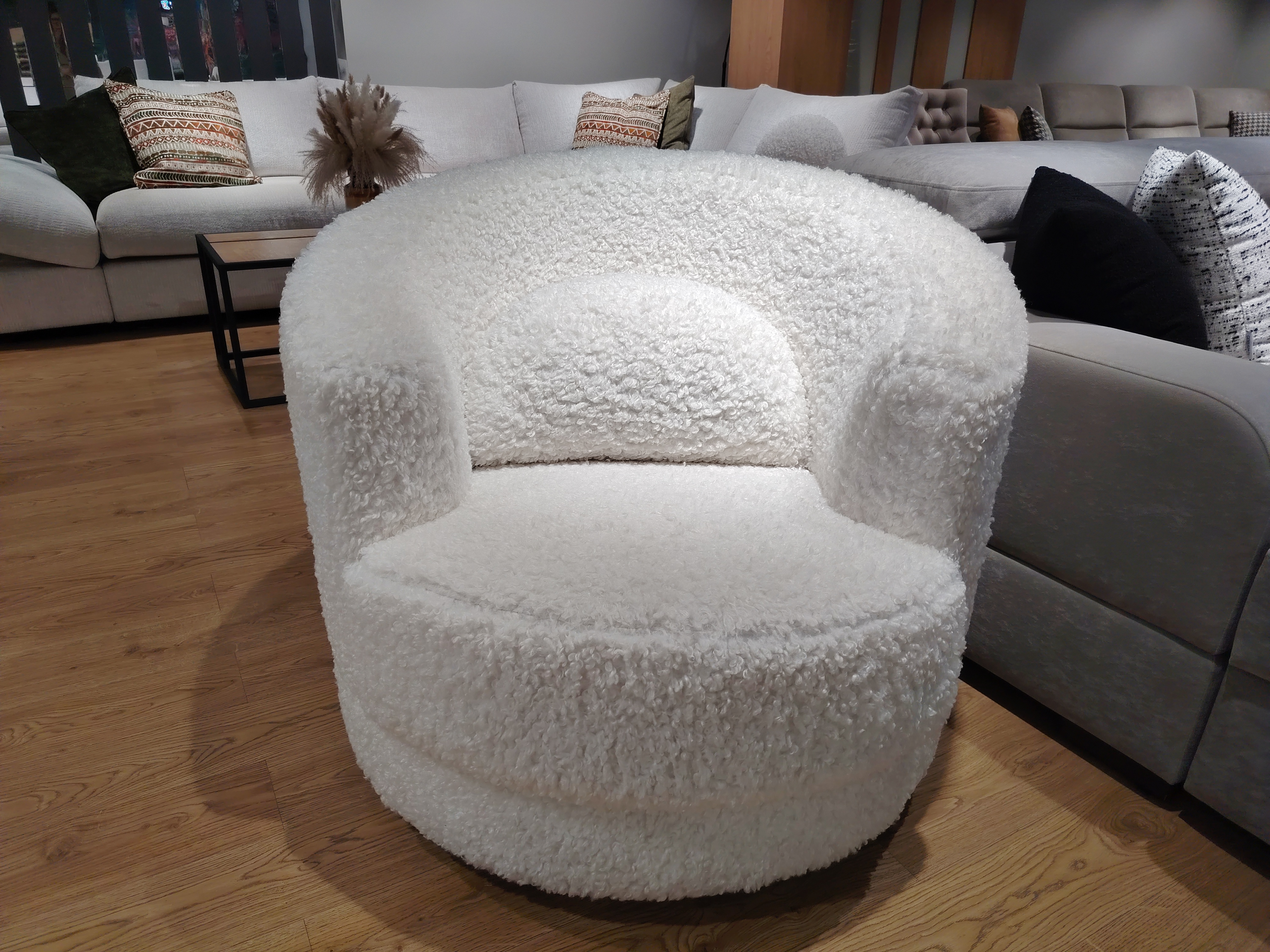 Макбет, кресло, Eskimo 01