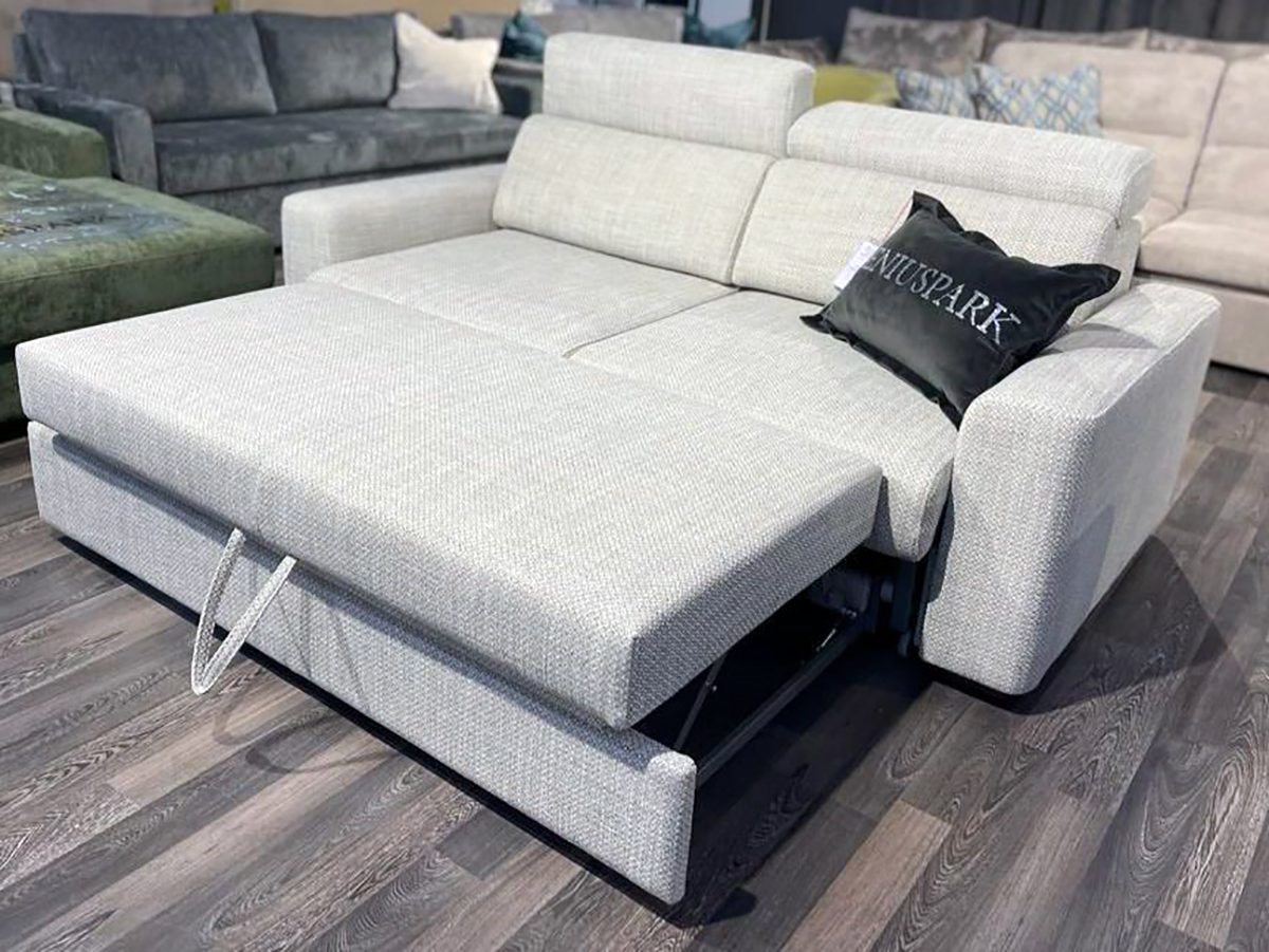 Милан, прямой диван, Brugal 23 Silver Grey