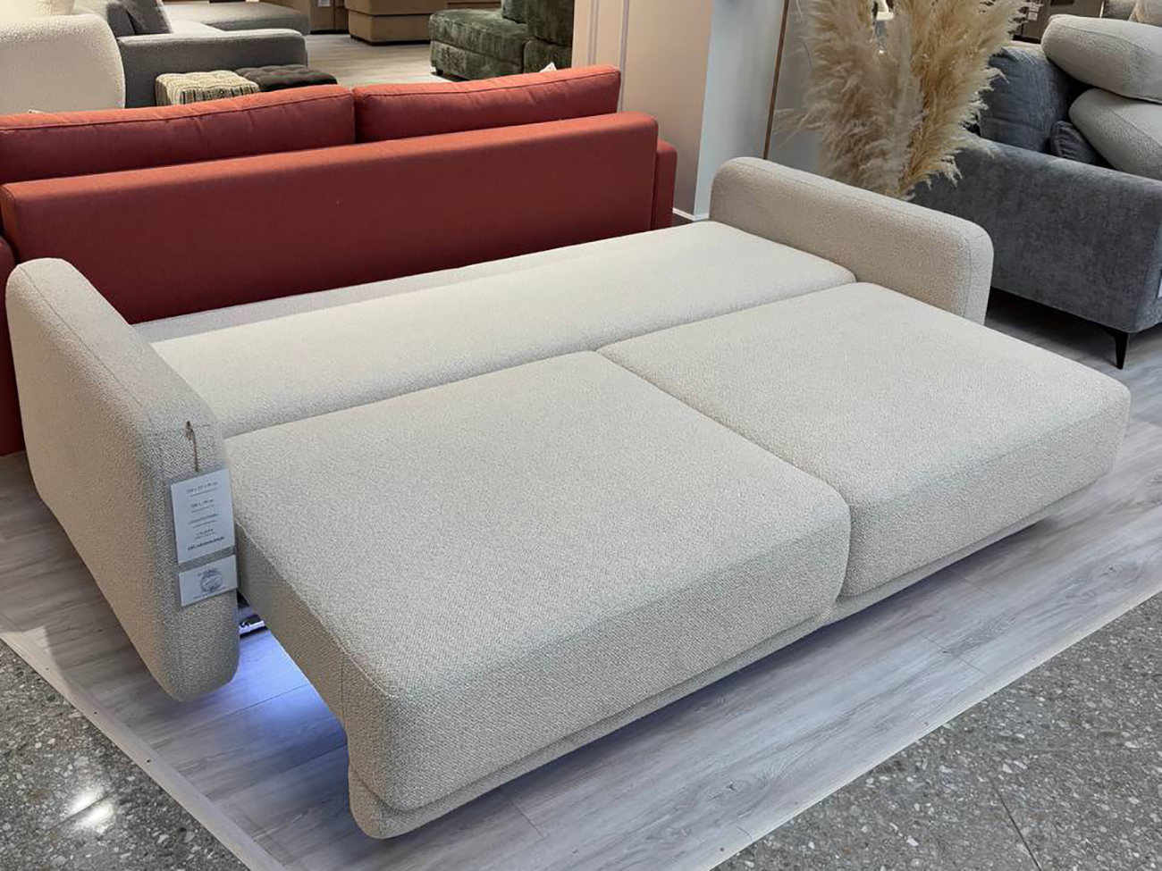 Остин, прямой диван с подсветкой, Gucci 190