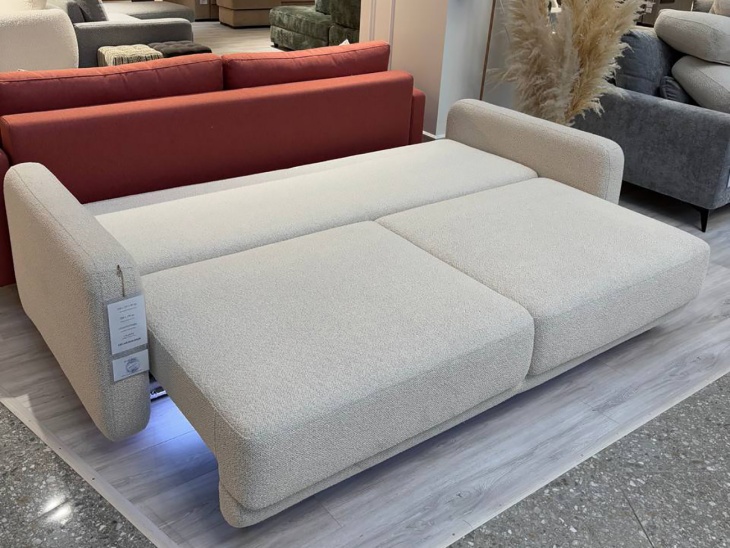 Остин, прямой диван с подсветкой, Gucci 190