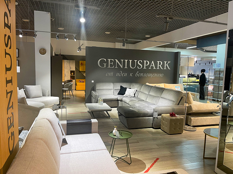 ТЦ "Планета мебели"